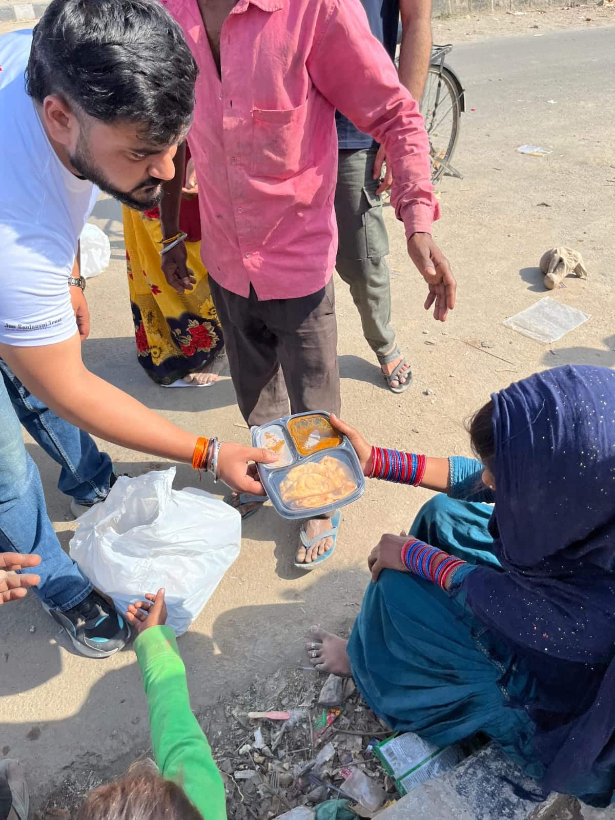 Jan Sanjeevni Trust Food Distribution