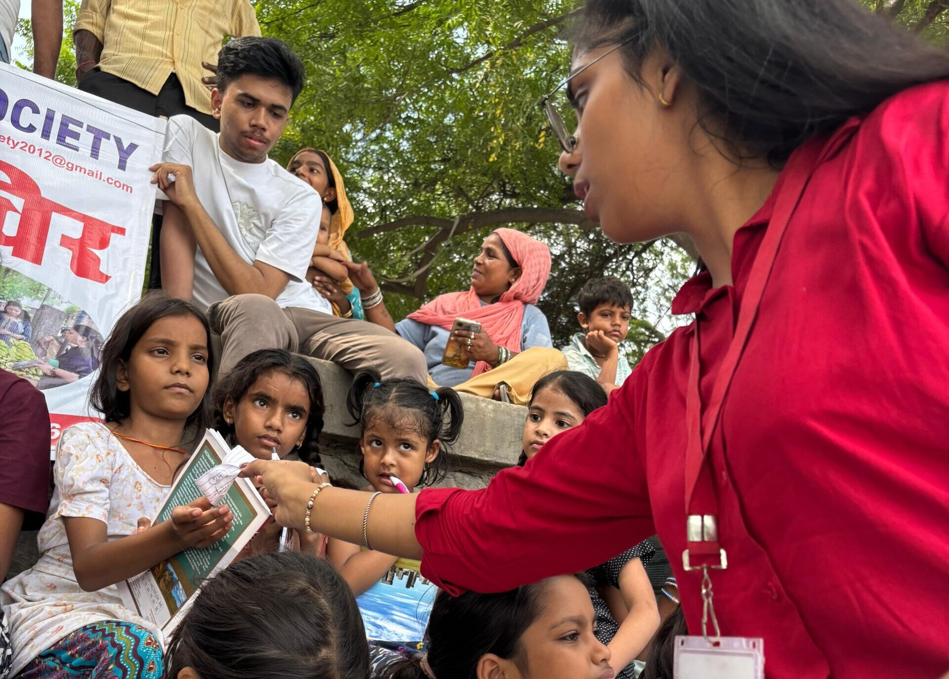 donate for flood relief Wazirabad Yamuna Delhi