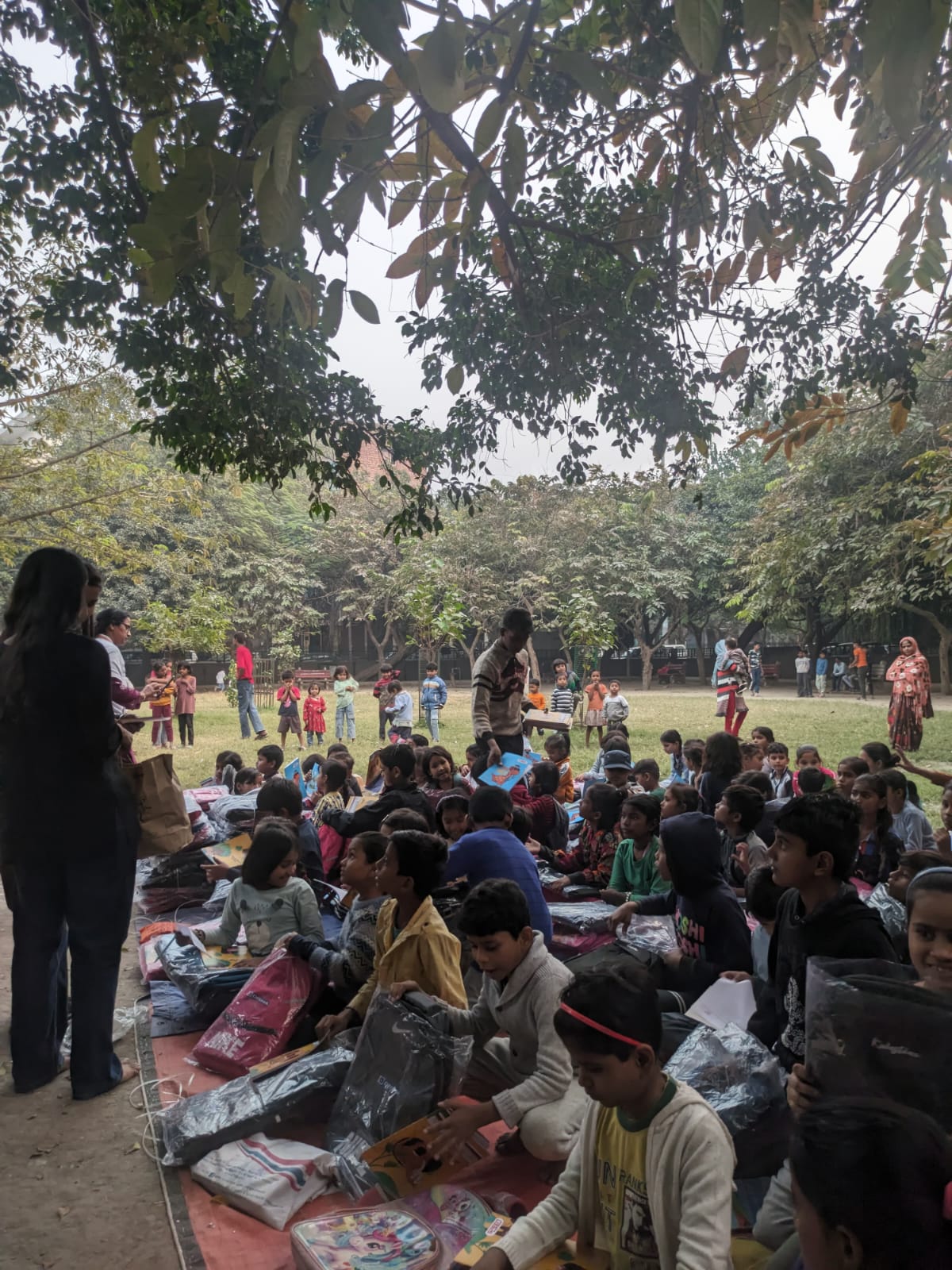 Bag Distribution Drive Jan Sanjeevni Trust