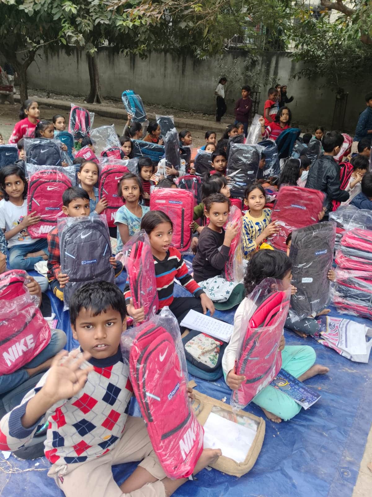 Bag Distribution Drive Jan Sanjeevni Trust