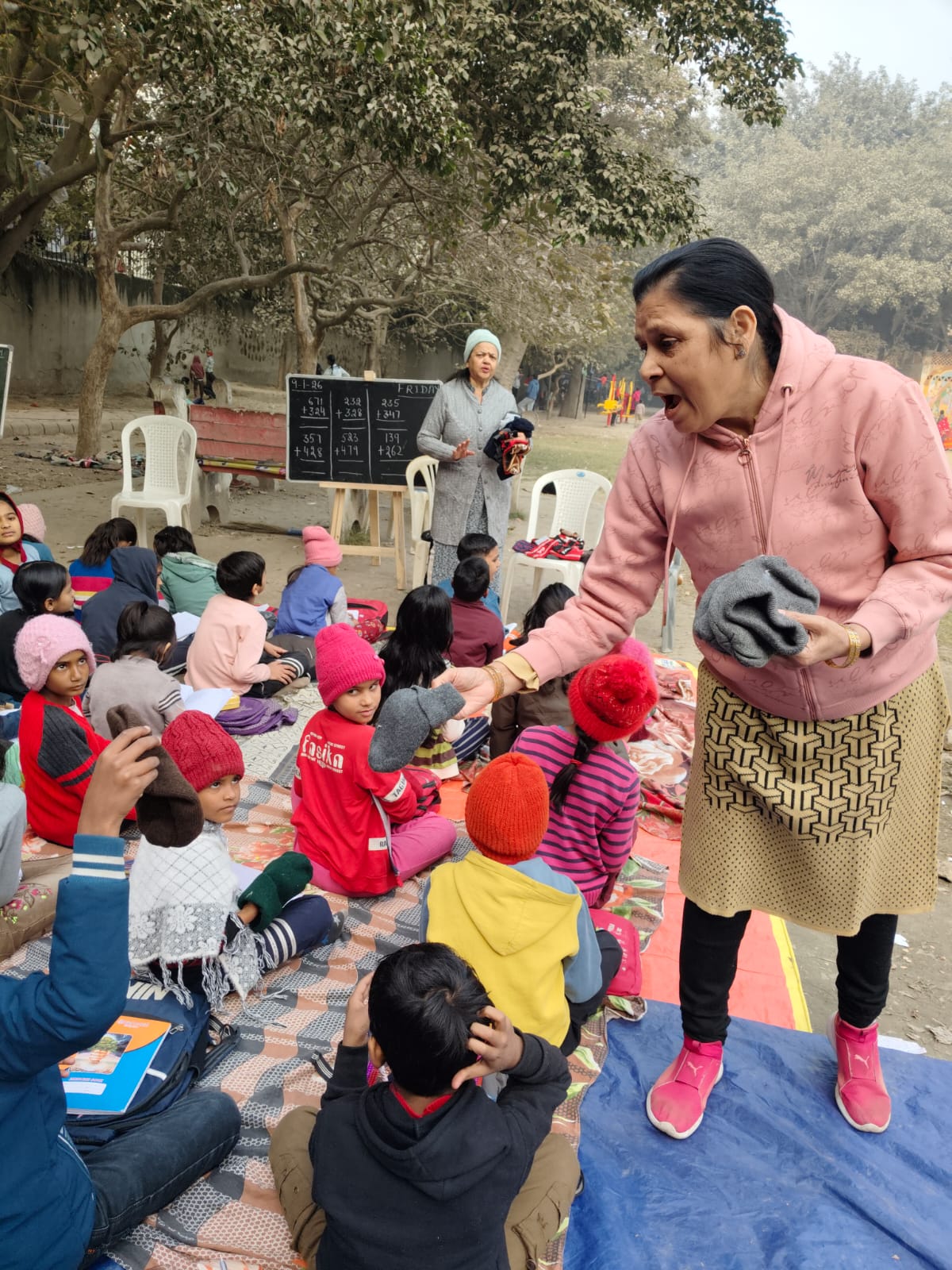 Cloth Distribution NGO Delhi